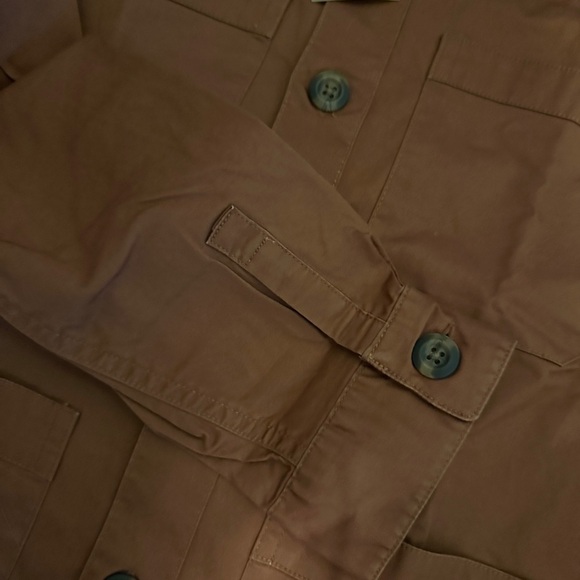 Boys button down dress shirt with 4 pockets - Picture 3 of 4